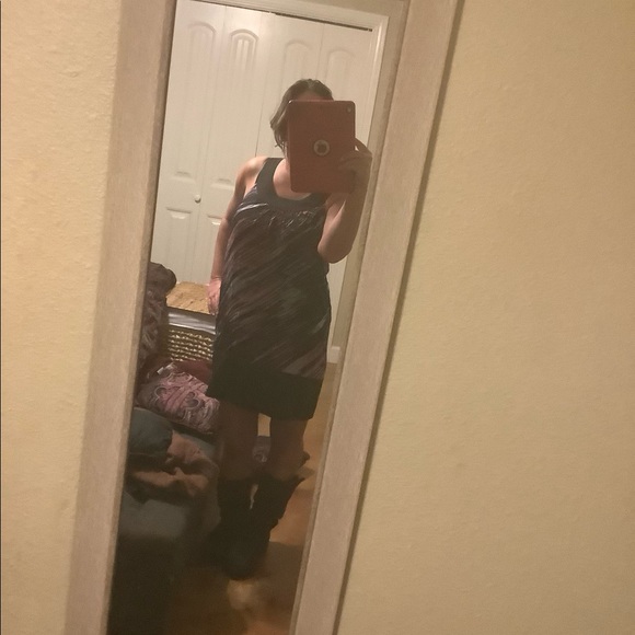 NEW LISTING‼️EXPRESS Shift Dress - Picture 5 of 13